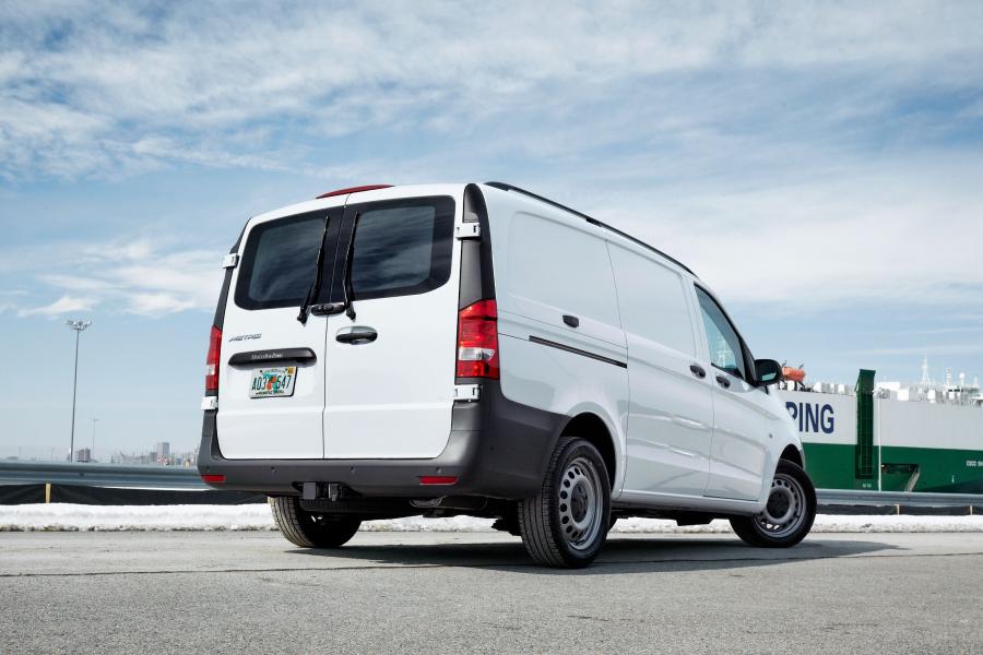  Mercedes-Benz Metris Cargo Van 2015 года  (фото 11 из 31)